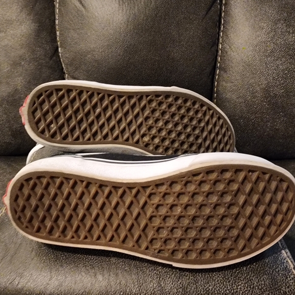 Vans black  size 4 high top - Picture 5 of 5